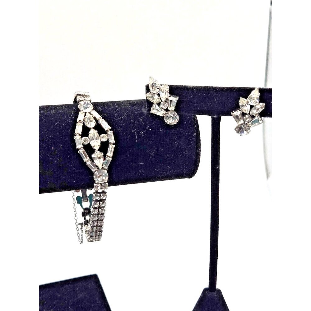 Vintage stunning Sherman Rhinestone Bracelet And Earrings Demi Parure Set - Picture 2 of 8